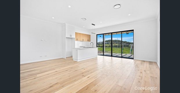 An enviable coastal lifestyle awaits - Photo 1