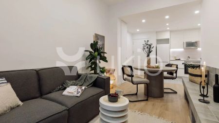 Apartamento de alquiler en Carrer de Les Jonqueres, Sant Pere, Sta. Caterina i la Ribera - Photo 3