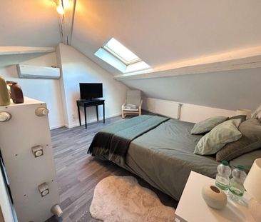 Location Appartement 99m² ROANNE 42300 - Photo 2