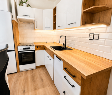 Pronájem bytu 1+1 35 m², Hradec Králové - Photo 6