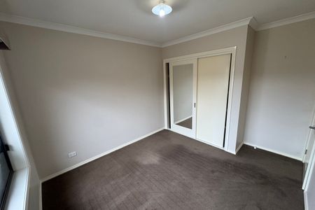 Secure, modern & close to GV Health - Photo 2