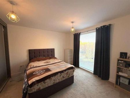 Michael Robbins Way, Mill Hill, NW7 - Photo 4