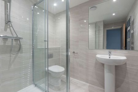 Clock Tower, 2-4 High Street, Kidlington, Oxfordshire, OX5 - Photo 4