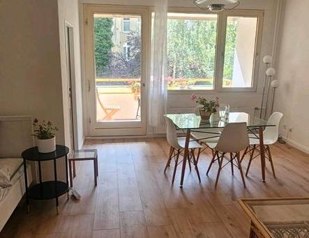 studio nähe kufürstendamm mit Balkon - Photo 1