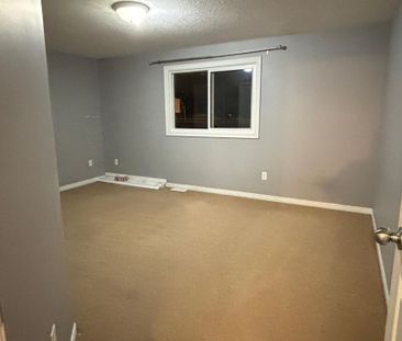 For Lease - 50 Howe Drive Unit# 12A, Kitchener, Ontario - Photo 3