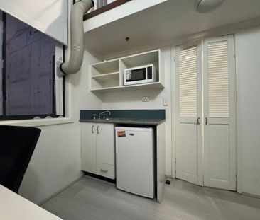 Stylish One Bedroom in Broadway - Photo 6