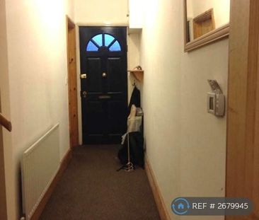 4 bedroom terraced house to rent - Photo 3