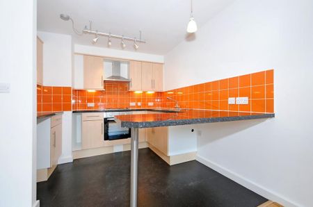 1 bedroom flat to rent - Photo 3