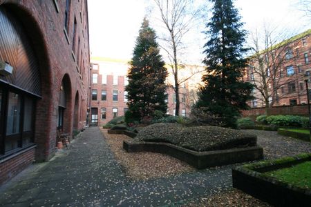 Blackfriars Court, 1 Bed Stylish Furnished Apartment, Merchant City – Available 15/12/2025 - Photo 3