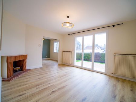 Location Maison 3 pièces 82m² - Photo 2