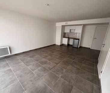 Location Appartement 2 pièces 45m² ST JORY 31790 - Photo 5