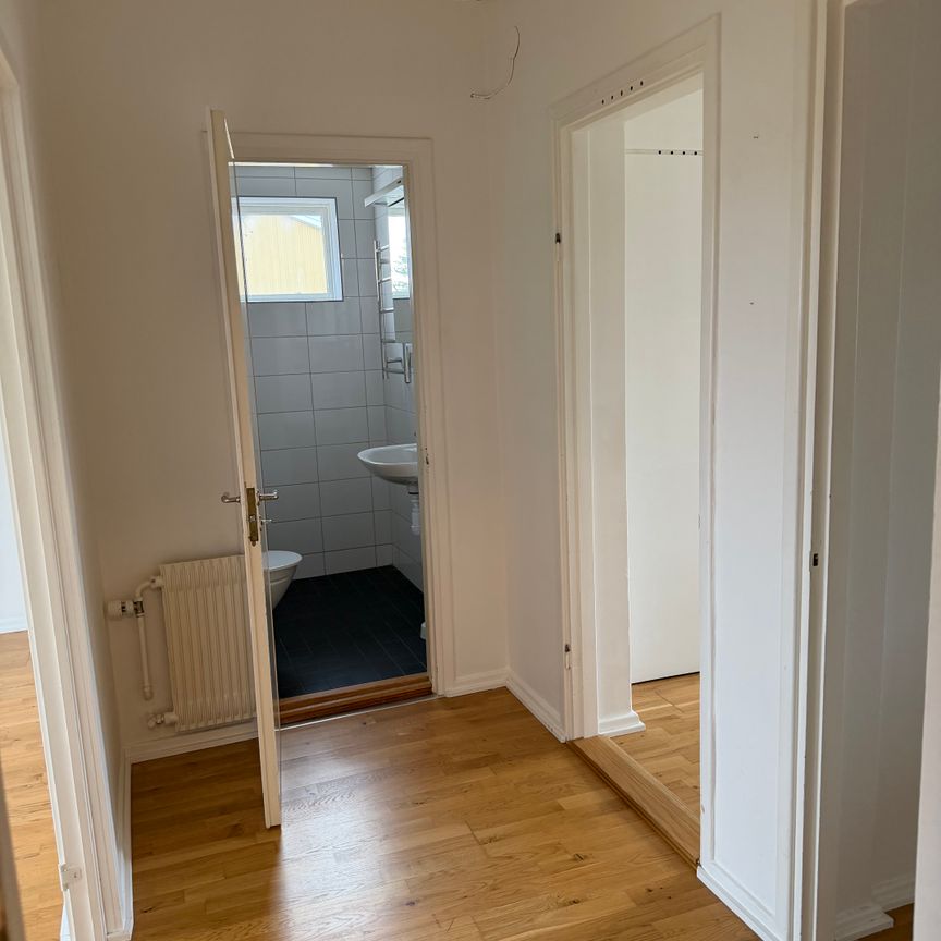 Muningatan 28A - Foto 1