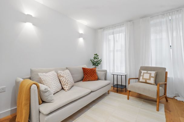 Ashford Road, Eastbourne - Photo 1