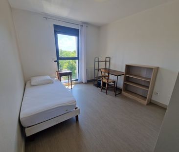 Location Appartement 1 pièce 18m² LYON 8ème - Photo 2