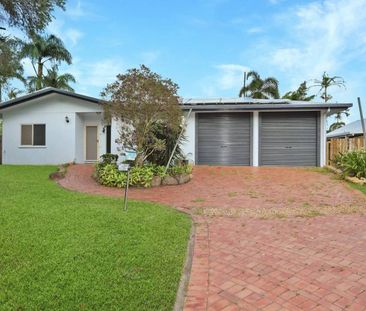 Spacious Home - Fully Tiled - Large Patio - Solar - Large Shed - Rear Access - Photo 1