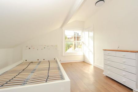 2 bedroom flat to rent - Photo 5