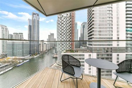 Apartment in 10 George Street, luxury waterside commute-free living and 6,000 sq ft of enviable amenities space. High speed Virgin media broadband included. - Photo 2