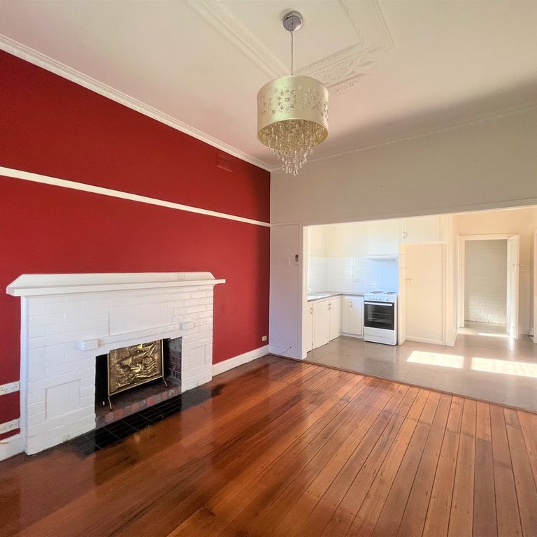 South Shepparton Cosey Home - Photo 1