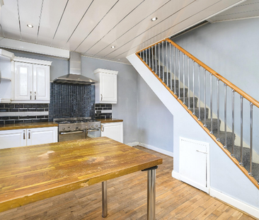 2 bedroom house to rent - Photo 1