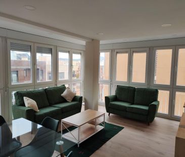 Piso de alquiler en Calle Paz, la, Alameda - Photo 4