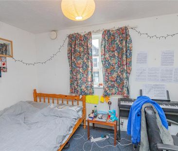 5 bedroom house to rent - Photo 1