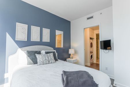 Condo for rent, Montréal (Ville-Marie) - Photo 5