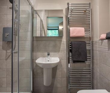Apartment 65 Lesley Parklands 64 Knocknagoney Road, Belfast, BT4 2FY - Photo 3