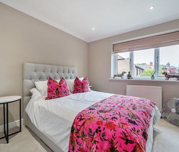 5 bedroom detached house to rent - Photo 6