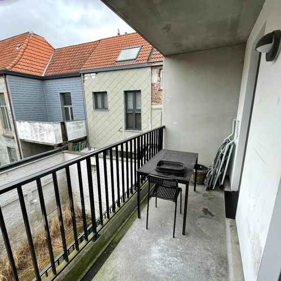 Appartement te huur - Photo 1