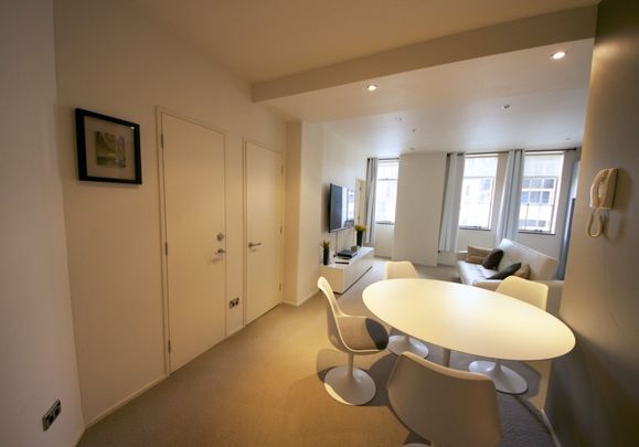 A perfect fully furnished 1 bedroom apartment right in the heart of Wellington’s CBD - Photo 1