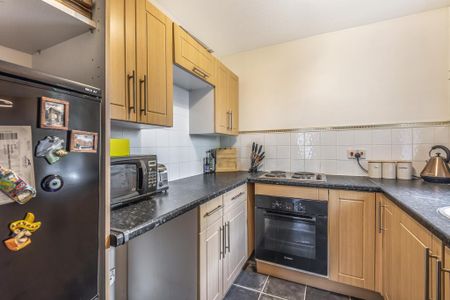 Studio to rent - Photo 5