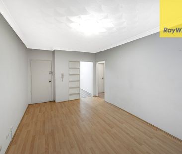 neat and tidy 2 bedroom in perfect location - Photo 5