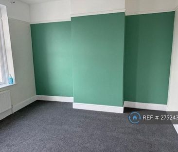 4 bedroom terraced house to rent - Photo 3