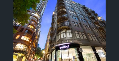 Corner Heritage Gem! - Photo 5