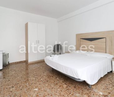 Apartamento de alquiler en Avenida de la Nucía, Altea ciudad - Photo 3
