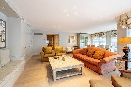 Ruim (155 m²) gemeubeld 3 SK appartement in hartje Zoute - Foto 4