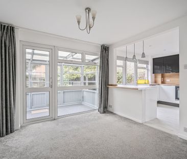 3 bedroom semi-detached house to rent - Photo 6