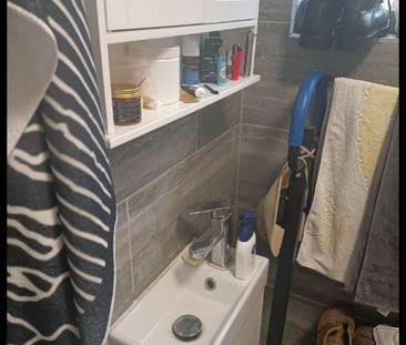 Room in a Shared House, Cordwell Road, SE13 - Photo 5