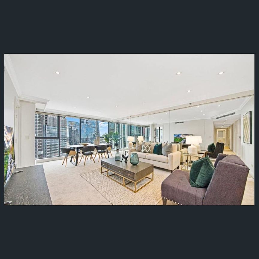 Large high floor luxury 3bed with with Panoramic view - Photo 1