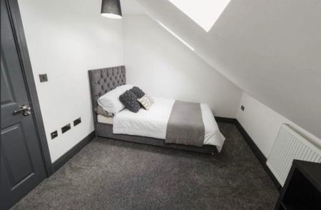 Room in a Shared House, Toft Street, L7 - Photo 2