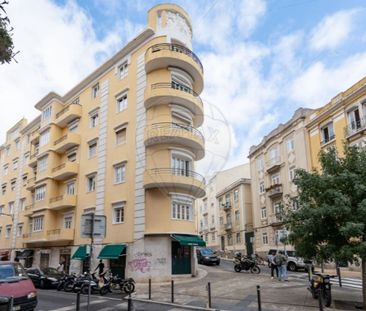 4 room luxury Apartment for rent in Lisbon - Photo 4