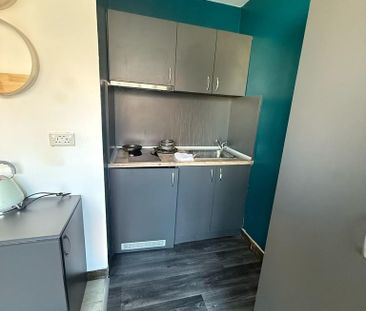 1 bedroom apartment to rent - Photo 6