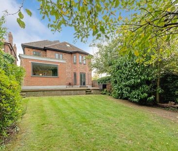 5 Bedroom Detached To Let - Photo 4