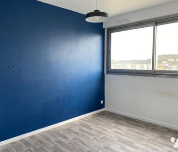 A louer à ROUEN, rue Malherbe, 4 pièces avec parking - Photo 2