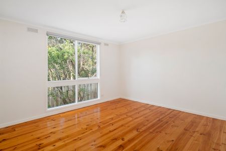 Dual Living in Quiet Location - Photo 2