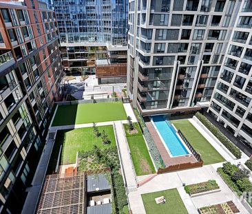 802/51 Homer Street, Moonee Ponds - Photo 3