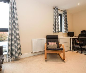 5 bedroom terraced house to rent - Photo 1