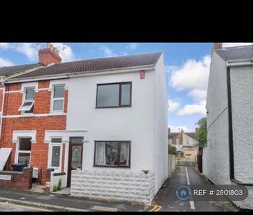 2 bedroom end of terrace house to rent - Photo 5