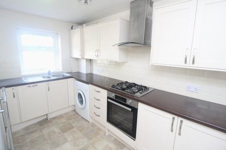 1 bedroom maisonette to rent - Photo 4