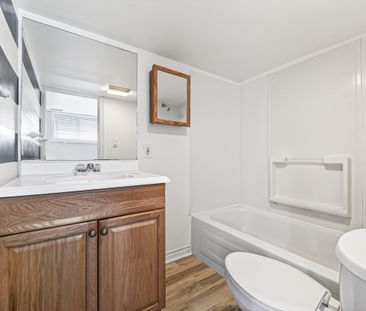 For Lease - 454 Donlands Avenue Unit# R2, Toronto, Ontario - Photo 4